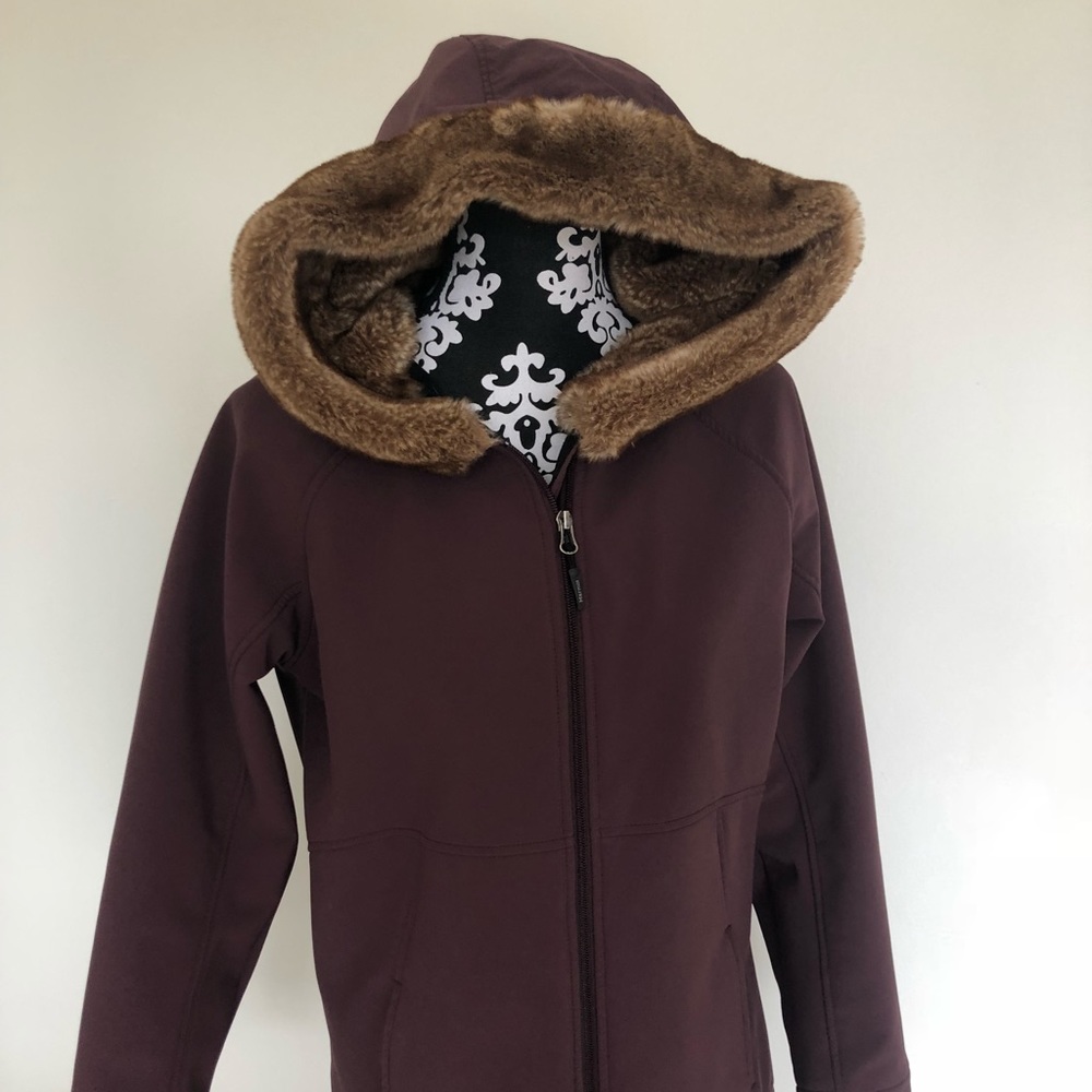 Marmot Fall/Winter Jacket - Picture 7 of 8
